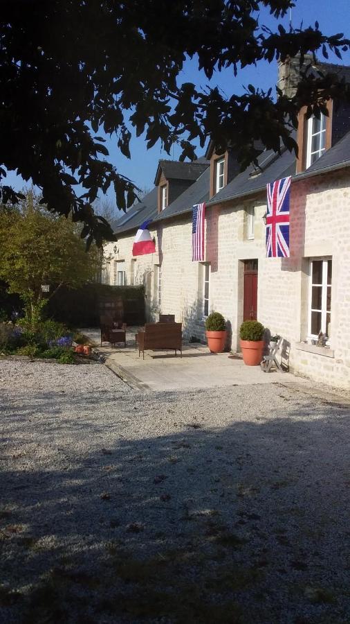 Chambre De Rose - Le Refuge Des Parachutistes - En Bordure Du Marais Neuville-au-Plain Exteriér fotografie